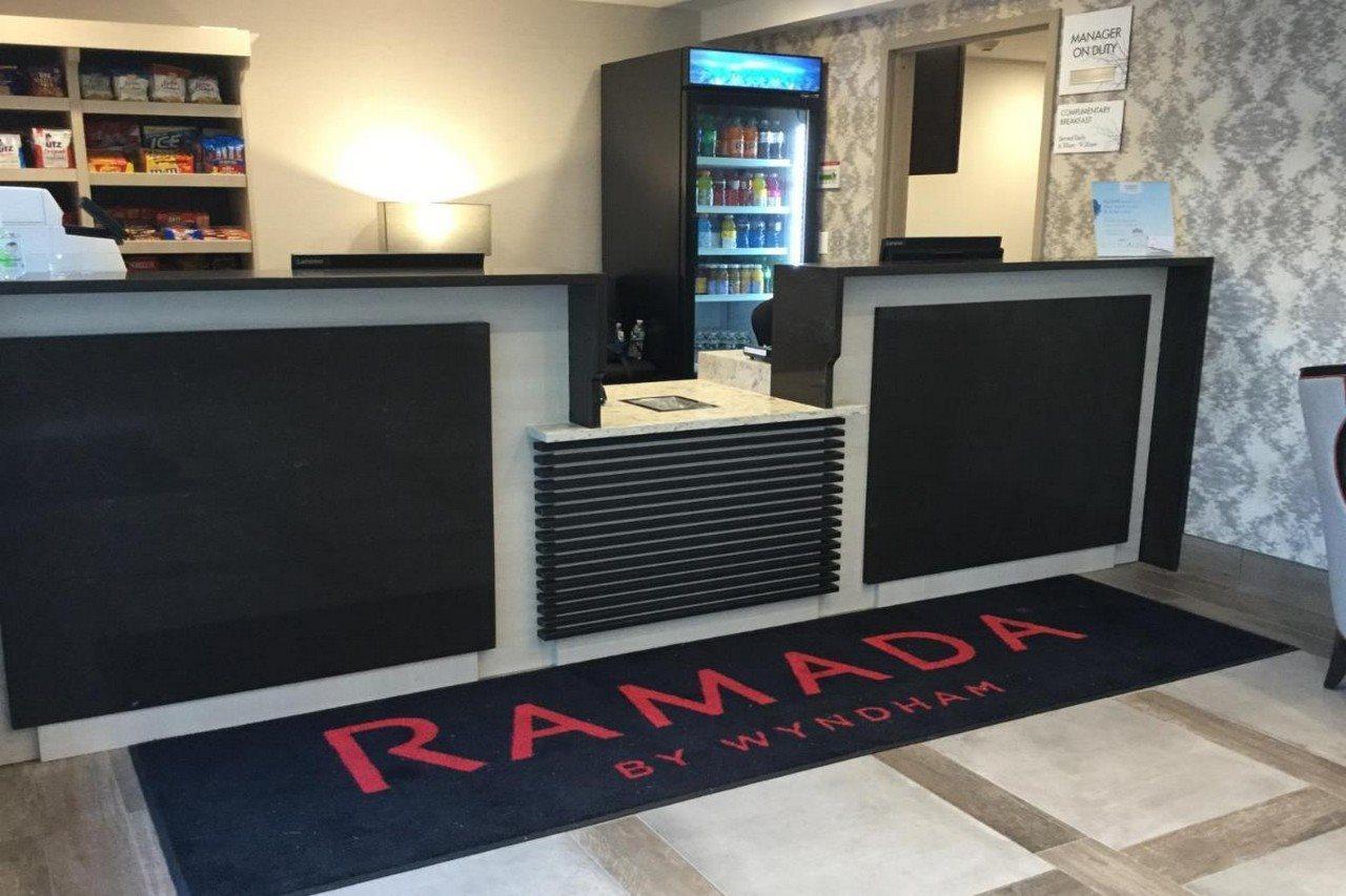 מלון ניו יורק Ramada By Wyndham Bronx Terminal מראה חיצוני תמונה