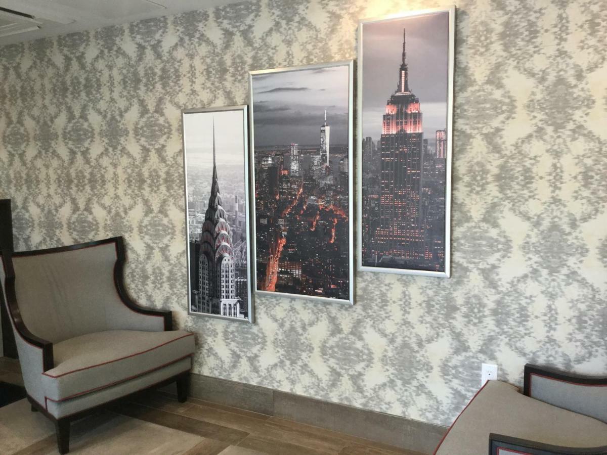 מלון ניו יורק Ramada By Wyndham Bronx Terminal מראה חיצוני תמונה