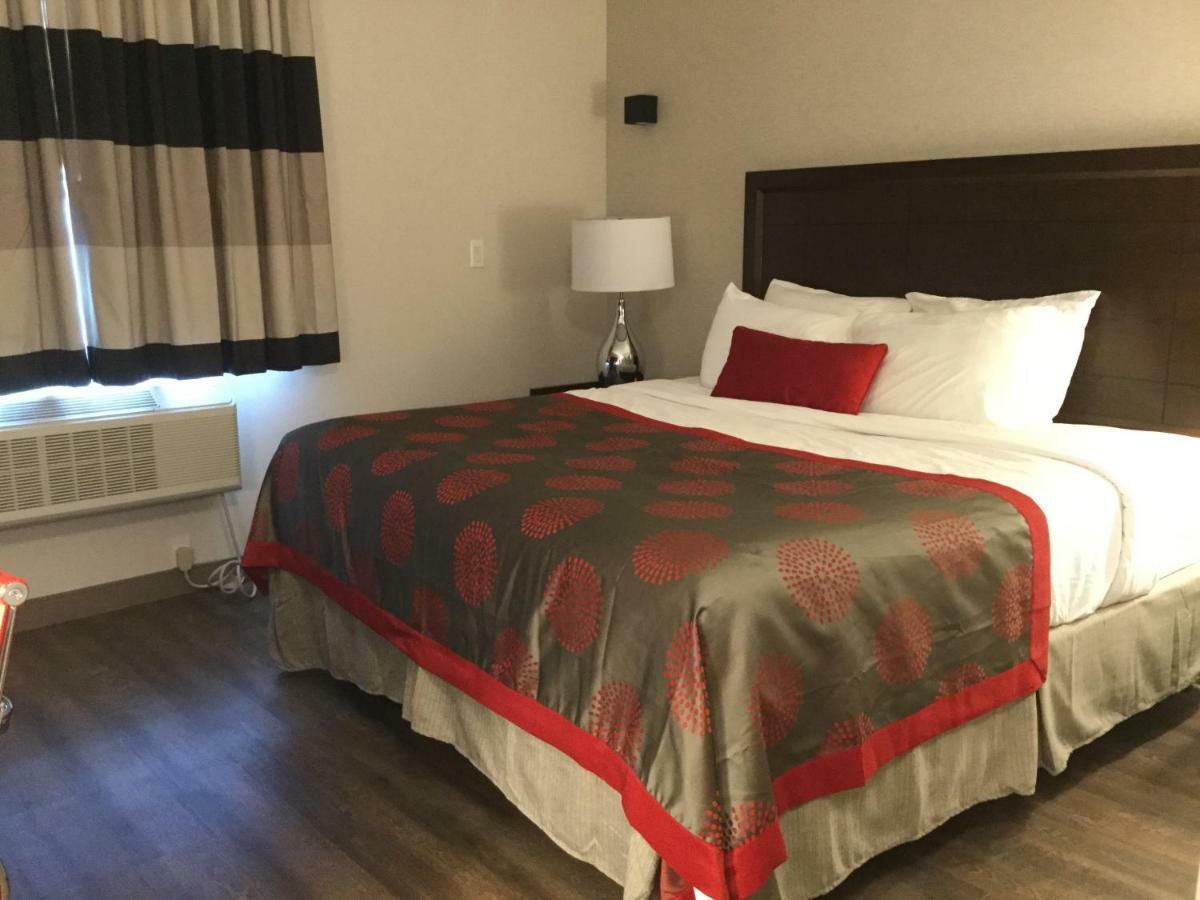 מלון ניו יורק Ramada By Wyndham Bronx Terminal מראה חיצוני תמונה